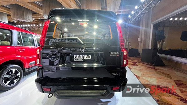 കൂടുതൽ മിടുക്കനായി, തട്ടുപൊളിപ്പൻ ലുക്കിൽ അവതരിച്ച് മഹീന്ദ്രയുടെ സ്വന്തം Scorpio Classic