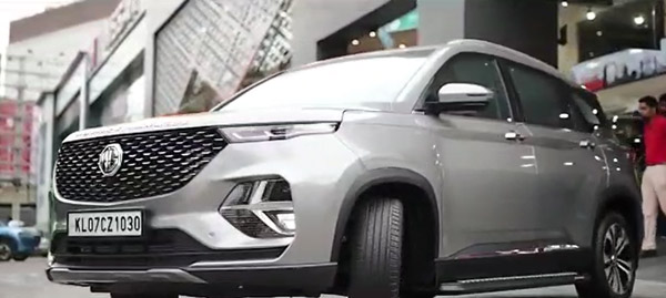 യാത്രകൾ ഇനി ഈ കിടിലൻ എസ്‌യുവിയിൽ, എംജി ഹെക്‌ടർ പ്ലസ് സ്വന്തമാക്കി മല്ലിക സുകുമാരൻ