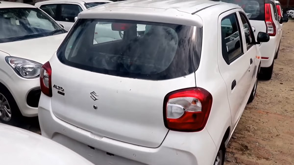 Alto K10 ബേസ് മോഡലിനെ Maruti ഒരുക്കിയിരിക്കുന്നത് ഇങ്ങനെ; കാണാം വോക്ക്എറൗണ്ട് വീഡിയോ