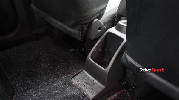 ദൈനംദിന യാത്രകള്‍ക്ക് പ്രായഭേദമന്യേ ഇഷ്ടപ്പെടും; Maruti Alto K10 റിവ്യൂ വിശേഷങ്ങള്‍ ഇതാ