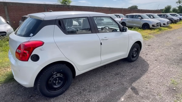 വിൽപ്പനയ്ക്ക് റെഡി, ഡീലര്‍മാരിലേക്കെത്തി Maruti Swift സിഎന്‍ജി; വോക്ക്എറൗണ്ട് വീഡിയോ കാണാം