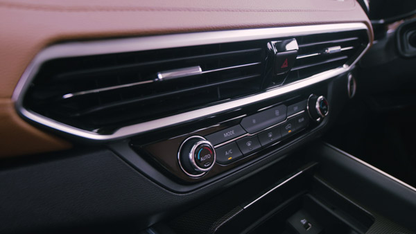 75ലധികം കണക്ടഡ് കാര്‍ ഫീച്ചറുകളുമായി Gloster എസ്‌യുവിയുടെ പുത്തൻ മോഡൽ വിപണിയിൽ; വില 31.99 ലക്ഷം രൂപ