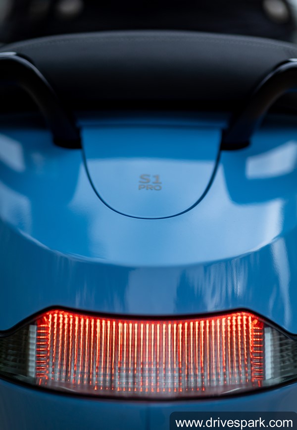 ഡെലിവറി ആരംഭിച്ചിട്ട് 7 മാസം; S1 പ്രോ ഇലക്ട്രിക് സ്‌കൂട്ടറിന്റെ വില്‍പ്പനയില്‍ പുതിയ നാഴികക്കല്ലുമായി Ola