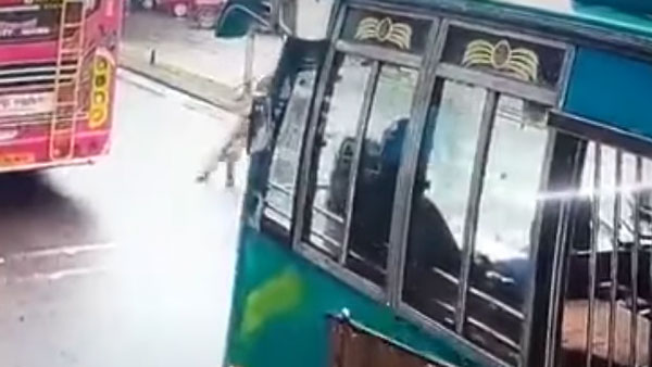 റോഡ് മുറിച്ച കടക്കവേ വനിതാ പൊലീസുകാരിയെ ഇടിച്ച് തെറിപ്പിച്ച് സ്കൂട്ടർ യാത്രികൻ; ഞെട്ടിപ്പിക്കുന്ന ദൃശ്യങ്ങൾ കാണാം