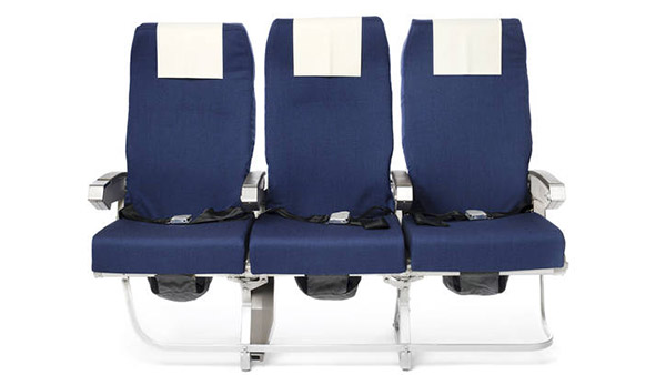 എന്തുകൊണ്ടാകാം വിമാനത്തിന് റിയര്‍-ഫെയിസിംഗ് സീറ്റുകള്‍ ഇല്ലാത്തത്, ചിന്തിച്ചിട്ടുണ്ട?