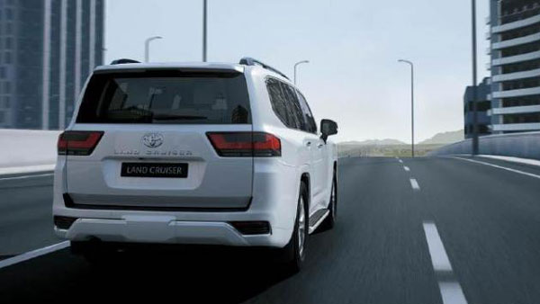 വല്യേട്ടന്റെ വരവ് ഇങ്ങടുത്തു, പുത്തൻ Toyota Land Cruiser 300 എസ്‌യുവിയുടെ ബ്രോഷർ പുറത്ത്