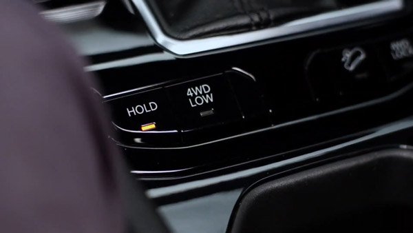 വിപണിയില്‍ എത്തിയിട്ട് അഞ്ച് വര്‍ഷം; Compass-ന് ആനിവേഴ്‌സറി എഡിഷന്‍ അവതരിപ്പിച്ച് Jeep