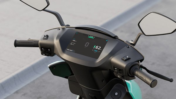 ആരാകും കേമൻ? Ather 450X Gen 3 Vs TVS iQube ST ഇലക്‌ട്രിക് സ്‌കൂട്ടറുകൾ തമ്മിൽ മാറ്റുരയ്ക്കാം