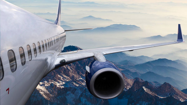 കാറില്‍ മുഴുവന്‍ സമയവും സീറ്റ് ബെല്‍റ്റ് ധരിക്കാറില്ലേ?; എന്തുകൊണ്ട് വിമാനത്തിലും ആയിക്കൂട?