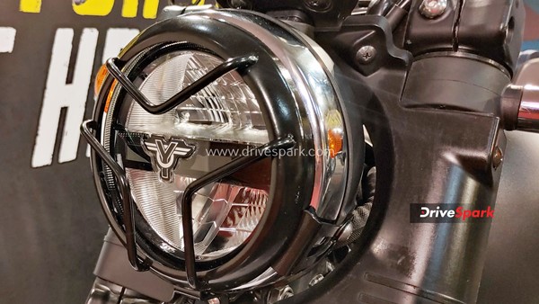 മൊത്തത്തില്‍ കളര്‍ഫുള്ളായി Roadster; പുതിയ കളര്‍ ഓപ്ഷനുകള്‍ അവതരിപ്പിച്ച് Yezdi