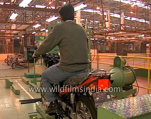 യമഹ RX100 പ്രേമികളേ ഇതിലേ; നിങ്ങളുടെ പ്രിയ വാഹനത്തിന്റെ നിര്‍മാണം കാണാം