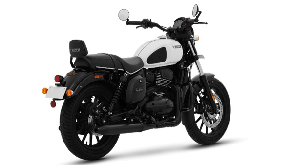 മൊത്തത്തില്‍ കളര്‍ഫുള്ളായി Roadster; പുതിയ കളര്‍ ഓപ്ഷനുകള്‍ അവതരിപ്പിച്ച് Yezdi