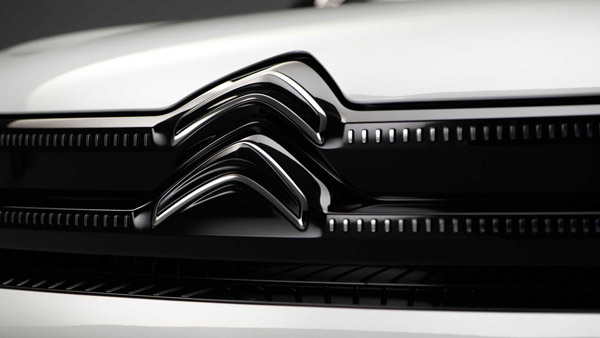 C5 Aircross ഫെയ്‌സ്‌ലിഫ്റ്റിനെ അവതരിപ്പിച്ച് Citroen; വില 36.67 ലക്ഷം രൂപ