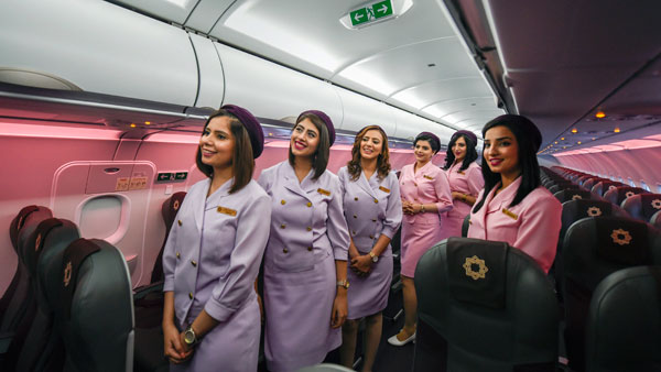 എന്തുകൊണ്ടാണ് വിമാനക്കമ്പനികള്‍ തടിച്ച സ്ത്രീകളെ എയര്‍ഹോസ്റ്റസ് ആക്കാത്തതെന്നറിയാമോ? സൗന്ദര്യമല്ല കാരണം! 