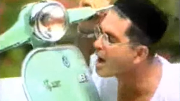 വാഹന പ്രേമികളെ നൊസ്റ്റു അടിപ്പിക്കുന്ന ചില പഴയ ബൈക്ക്, കാര്‍ പരസ്യങ്ങള്‍ 