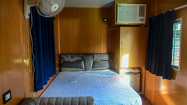 ഭാരത് ജോഡോ യാത്രയ്ക്കിടെ രാഹുല്‍ ഗാന്ധിയും കോണ്‍ഗ്രസ് പ്രവര്‍ത്തകരും അന്തിയുറങ്ങുക 'ട്രക്ക് ഹോമുകളില്‍' 