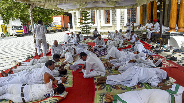 ഭാരത് ജോഡോ യാത്രയ്ക്കിടെ രാഹുല്‍ ഗാന്ധിയും കോണ്‍ഗ്രസ് പ്രവര്‍ത്തകരും അന്തിയുറങ്ങുക 'ട്രക്ക് ഹോമുകളില്‍' 