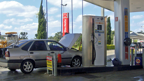 ഇന്നത്തെ കാലഘട്ടത്തിൽ ഒരു സിഎൻജി കാർ വാങ്ങുന്നത് യുക്തിസഹമാണോ? 