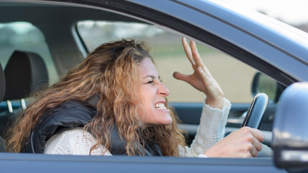 ഡ്രൈവിംഗ് ശൈലി നോക്കി ഏത് മാനസികാവസ്ഥയിലാണെന്ന് പറയാന്‍ പറ്റ്വോ സക്കീര്‍ ഭായിക്ക്‌