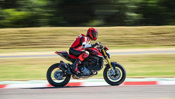 നിരവധി മാറ്റങ്ങളോടെ Monster SP അവതരിപ്പിച്ച് Ducati; വില്‍പ്പനയ്ക്ക് എത്തുമെന്ന പ്രതീക്ഷയില്‍ ഇന്ത്യന്‍ വിപണി