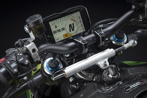 Lamborghini Huracan STO-യില്‍ നിന്നും പ്രചേദനം; Streetfighter V4 ലിമിറ്റഡ് എഡിഷനെ അവതരിപ്പിച്ച് Ducati