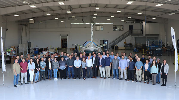 ലോകത്തിലെ ആദ്യത്തെ ഇലക്‌ട്രിക് പാസഞ്ചർ വിമാനം; പരീക്ഷണ പറക്കൽ വിജയകരമായി പൂർത്തീകരിച്ച് ഏവിയേഷൻ ആലീസ്