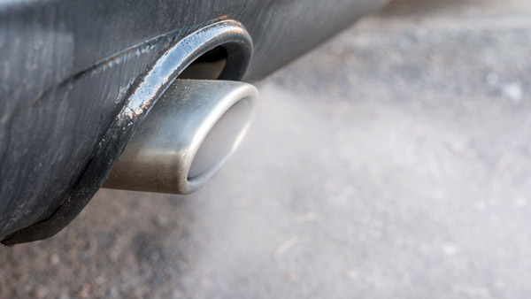 ട്രാഫിക് ബ്ലോക്കിൽ എഞ്ചിൻ ഓഫ് ചെയ്യണോ വേണ്ടയോ എന്ന സംശയമുണ്ടോ? 