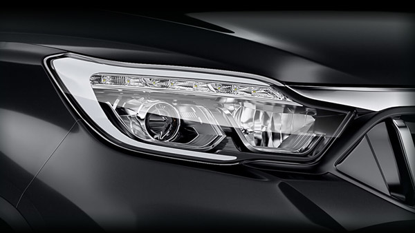 Alturas G4-ന്റെ 4X4 വേരിയന്റ് നിര്ത്തുന്നു; പുതിയ 4X2 ഹൈ വേരിയന്റ് ഉടന് അവതരിപ്പിക്കുമെന്ന് Mahindra Alturas G4-ന്റെ 4X4 വേരിയന്റ് നിര്ത്തുന്നു; പുതിയ 4X2 ഹൈ വേരിയന്റ് ഉടന് അവതരിപ്പിക്കുമെന്ന് Mahindra