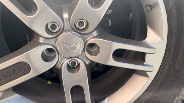 ജയസൂര്യയുടെ ഗാരേജില്‍ ഇനി പുത്തന്‍ മഹീന്ദ്ര ഥാറും