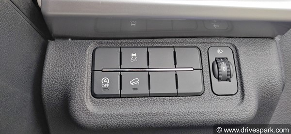 ദീപാവലിക്ക് ചിലവ് കൂടും; മഹീന്ദ്ര ആരാ മോൻ