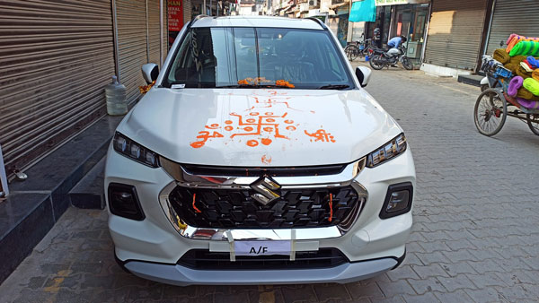 നിരത്തുകളിലേക്ക് Grand Vitara എത്തുന്നു; ഡെലിവറികള്‍ ആരംഭിച്ച് Maruti Suzuki