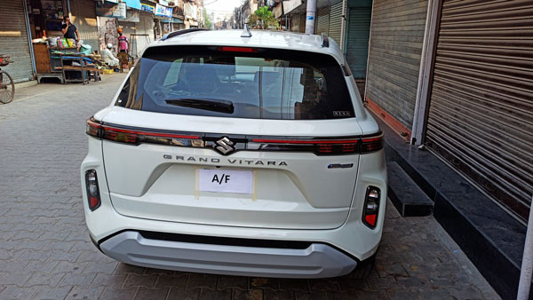 നിരത്തുകളിലേക്ക് Grand Vitara എത്തുന്നു; ഡെലിവറികള്‍ ആരംഭിച്ച് Maruti Suzuki