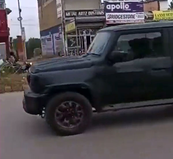 Maruti -യുടെ എസ്‌യുവി നിരയ്ക്ക് കരുത്തേകാൻ 5-Door Jimny; പുത്തൻ സ്പൈ ചിത്രങ്ങൾ പുറത്ത്