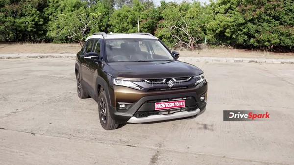 നെക്സോണിന് പണിയായി, ഒരുലക്ഷം യൂണിറ്റ് ബുക്കിംഗുകൾ നേടി Maruti ബ്രെസയുടെ കുതിപ്പ്