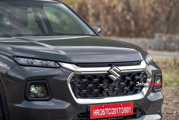 പീതാംബരൻ സാറേ...Maruti Grand Vitara ബോംബ് പൊട്ടിച്ചിട്ടുണ്ടേ! വില വിവരങ്ങൾ ഇങ്ങനെ