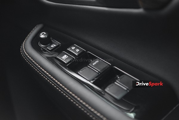 സ്പാര്‍ക്കി ടെക്കിനൊപ്പം ഐക്കണിക് ബാഡ്ജ് തിരികെ; Maruti Suzuki Grand Vitara ഫസ്റ്റ് ഡ്രൈവ് റിവ്യൂ ഇതാ