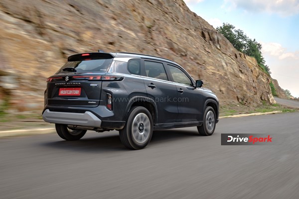 സ്പാര്‍ക്കി ടെക്കിനൊപ്പം ഐക്കണിക് ബാഡ്ജ് തിരികെ; Maruti Suzuki Grand Vitara ഫസ്റ്റ് ഡ്രൈവ് റിവ്യൂ ഇതാ