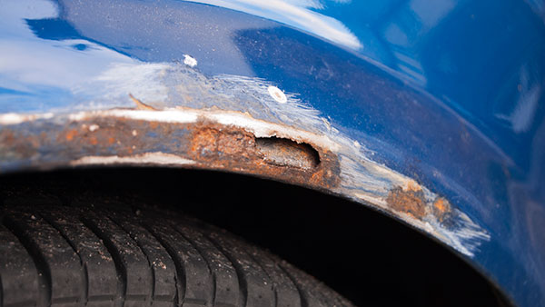 തുരുമ്പെടുത്ത് നശിക്കാതെ കാർ സൂക്ഷിക്കാം. അഞ്ച് പോംവഴികൾ