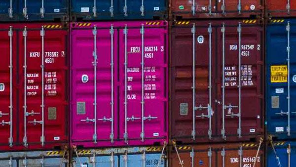 കണ്ടെയ്‌നറുകളിലെ നമ്പറുകൾ എന്താണെന്നറിയാമോ? അങ്ങോട്ട് വായിച്ചു നോക്ക് ഗയ്സ്