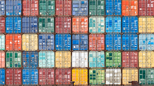 കണ്ടെയ്‌നറുകളിലെ നമ്പറുകൾ എന്താണെന്നറിയാമോ? അങ്ങോട്ട് വായിച്ചു നോക്ക് ഗയ്സ്