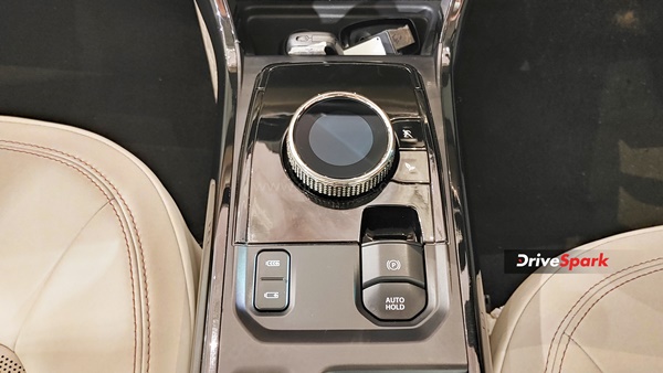 Nexon ഇലക്‌ട്രിക്കിനും ജെറ്റ് എഡിഷൻ സമ്മാനിച്ച് Tata Motors, വില 17.50 ലക്ഷം രൂപ മുതൽ