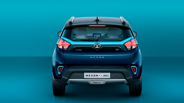 Mahindra XUV400 Vs Tata Nexon EV Max; ഇന്റീരിയര്‍, എക്‌സ്റ്റീരിയര്‍, ബാറ്ററി തമ്മിലുള്ള താരതമ്യം ഇതാ