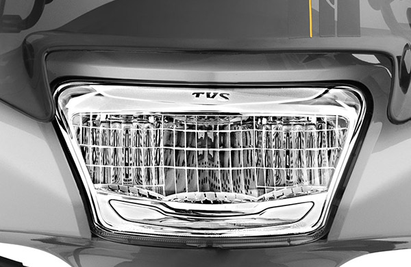 TVS Jupiter ക്ലാസിക് Vs Honda Activa പ്രീമിയം: ഈ ദീപാവലിക്ക് ഇവയില്‍ ഏതാകും മികച്ച തിരഞ്ഞെടുപ്പ്?