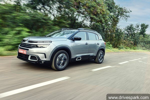 C5 Aircross ഫെയ്സ്ലിഫ്റ്റിന്റെ ലോഞ്ച് ഉടന്; ടീസര് വീഡിയോ പങ്കുവെച്ച് Citroen C5 Aircross ഫെയ്സ്ലിഫ്റ്റിന്റെ ലോഞ്ച് ഉടന്; ടീസര് വീഡിയോ പങ്കുവെച്ച് Citroen