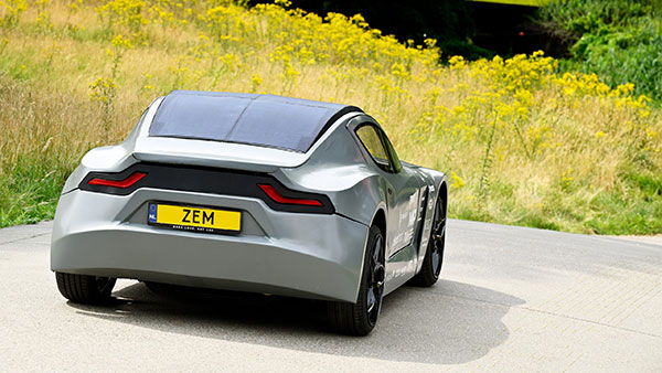 മലിനീകരണം കുറക്കുക മാത്രമല്ല ഈ ഇലക്ട്രിക് കാര്‍ ഓട്ടത്തിനിടെ അന്തരീക്ഷവും ശുദ്ധീകരിക്കും 