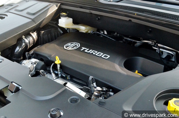 Hector ഇന്റലിജന്റാണ് അതോടൊപ്പം ഇപ്പോൾ പവർഫുള്ളും; എസ്‌യുവിക്ക് സ്ട്രോംഗ് ഹൈബ്രിഡ് സിസ്റ്റം അവതരിപ്പിച്ച് MG