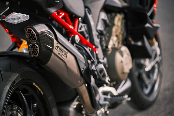 Multistrada V4 പൈക്‌സ് പീക്ക് അവതരിപ്പിച്ച് Ducati; വില 31.48 ലക്ഷം രൂപ