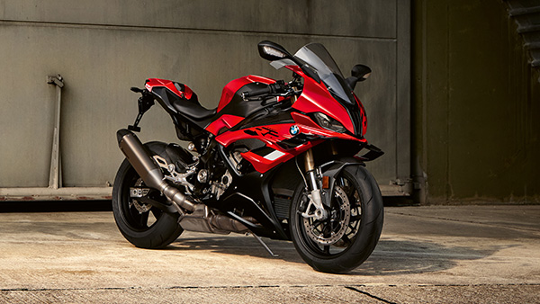 ഇവനാളിച്ചിരി മുറ്റാ... 2023 മോഡൽ S1000RR സ്‌പോർട്‌സ് ബൈക്ക് അവതരിപ്പിച്ച് BMW