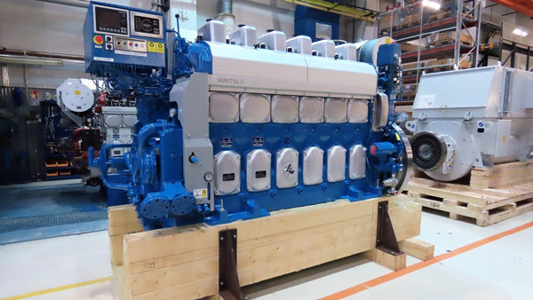 എന്താ അവൻ്റെ ഒരു പവറ്; ക്രൂയിസ് കപ്പലിൻ്റെ എഞ്ചിനെക്കുറിച്ചറിയാം