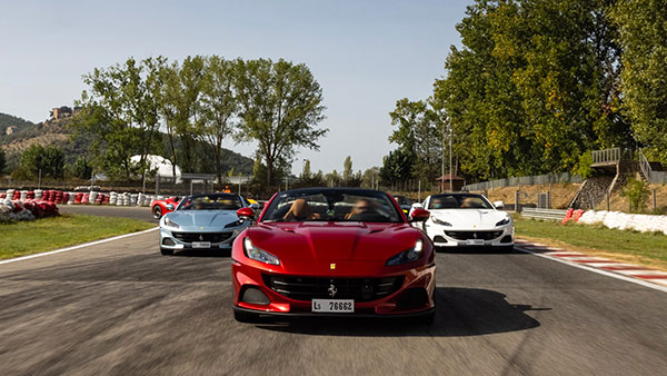 എല്ലാ ഫെറാറി കാറുകളും ചുവപ്പാണോ? എന്താണ് ആ രഹസ്യം 